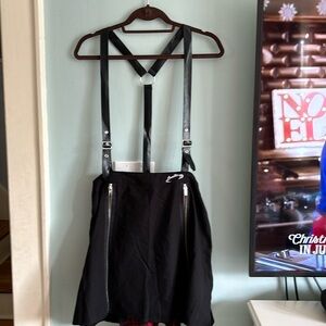 Her Universe cruella skirt size 2X